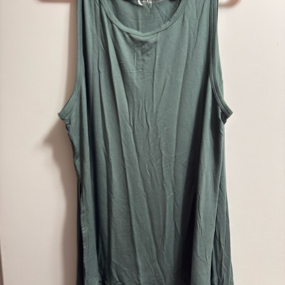 Women's Sleeveless Top - Green